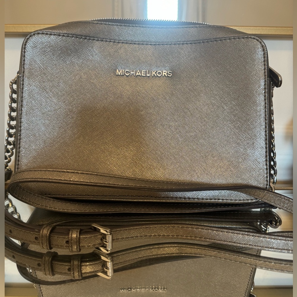 MICHAEL KORS Crossbody Bag